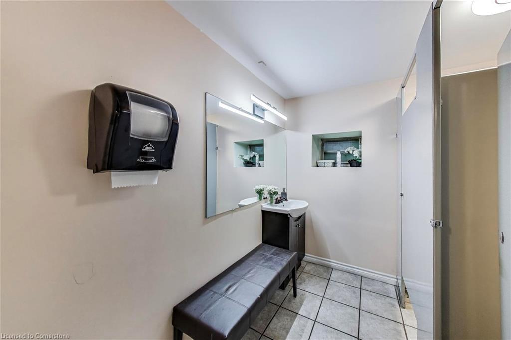 50 Earl Street Property Photo 25