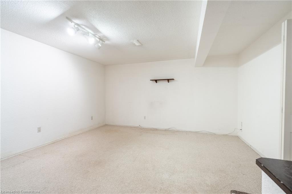 34-75 Ventura Drive Property Photo 23