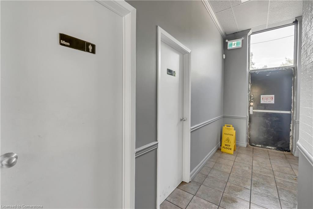3-368 Queen Street W Property Photo 10