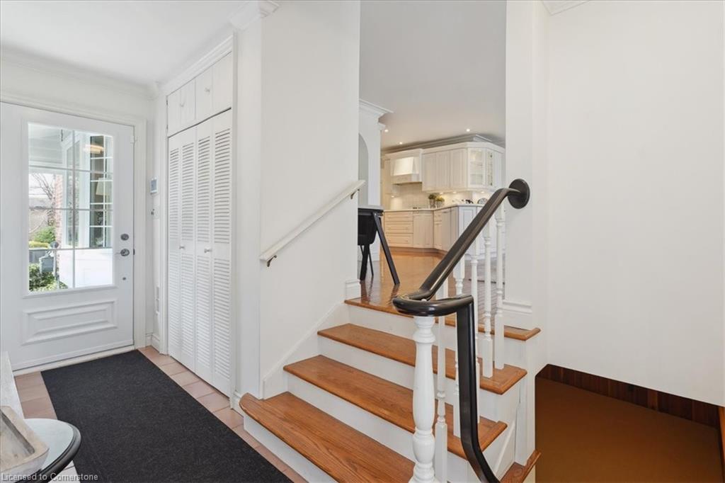 947 Glenwood Avenue Property Photo 7