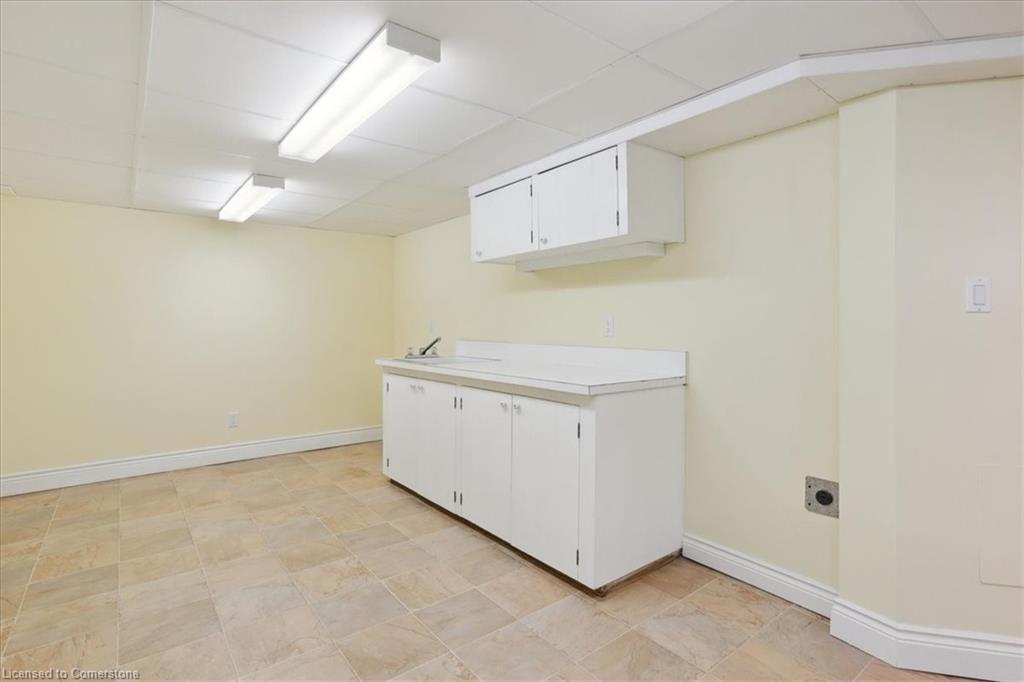 947 Glenwood Avenue Property Photo 34
