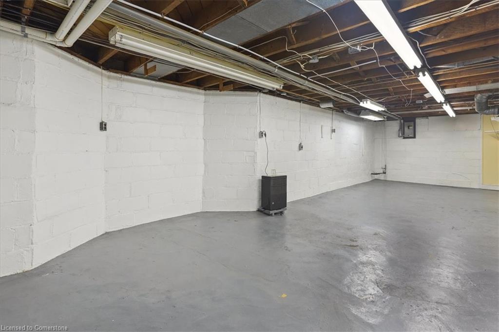 947 Glenwood Avenue Property Photo 36
