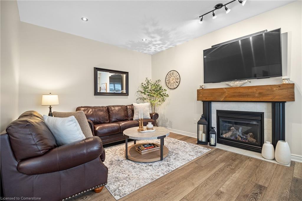 4 Golf Woods Drive Property Photo 17
