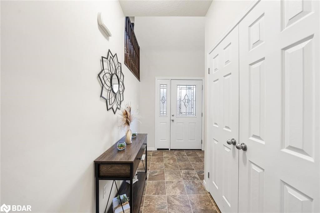 382 Woodbine Avenue Property Photo 4