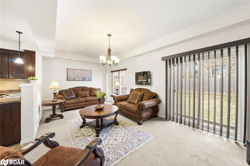 382 Woodbine Avenue Property Photo 14