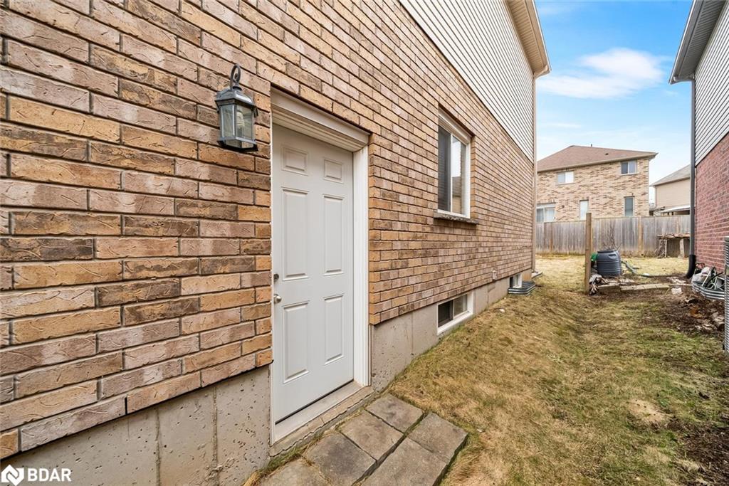 382 Woodbine Avenue Property Photo 37