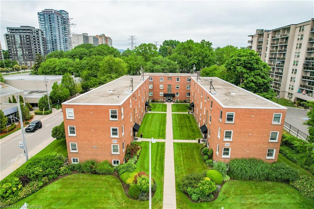 37-1347 Lakeshore Road Property Photo 1