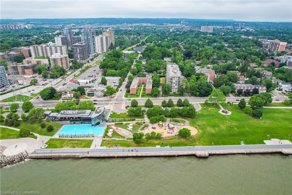 37-1347 Lakeshore Road Property Photo 2