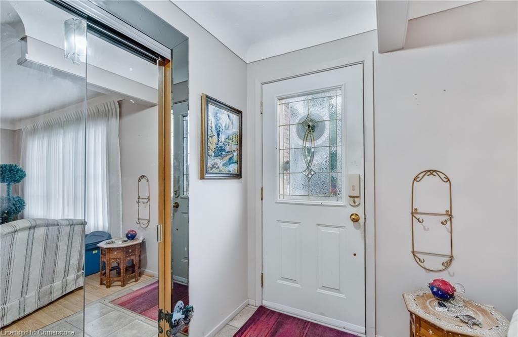 16 Glendale Drive Property Photo 4