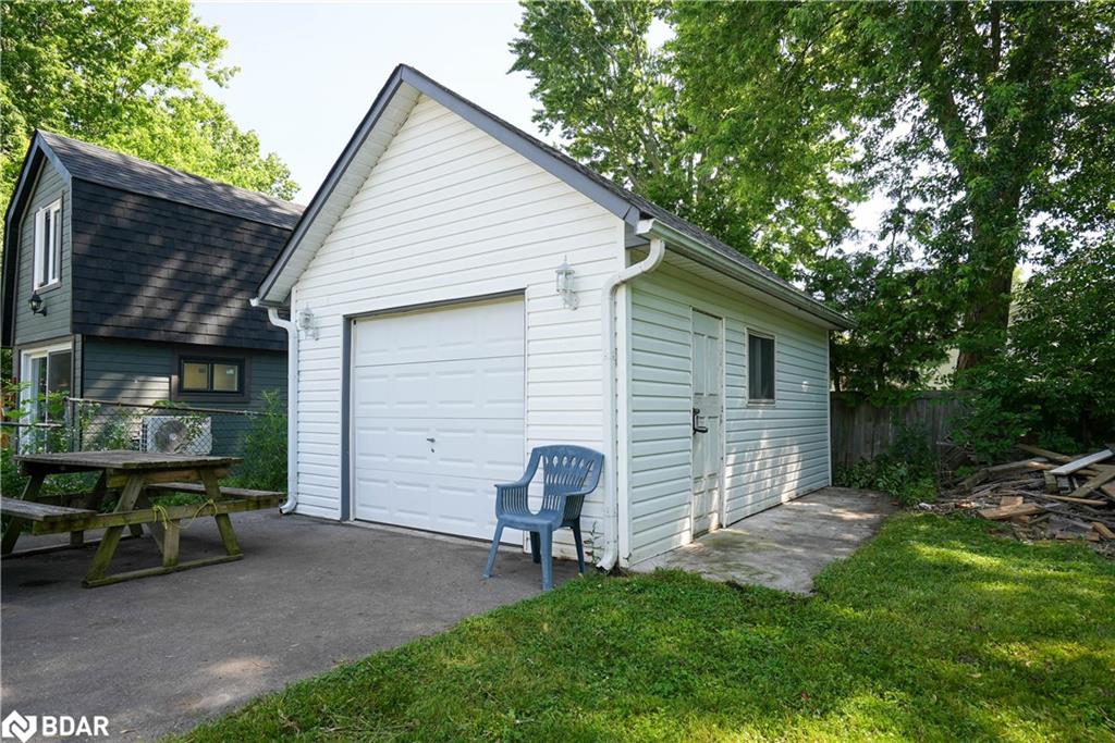 767 Sedore Avenue Avenue Property Photo 10