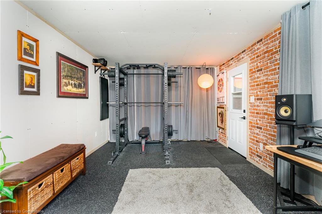 21 Prospect Street S Property Photo 45