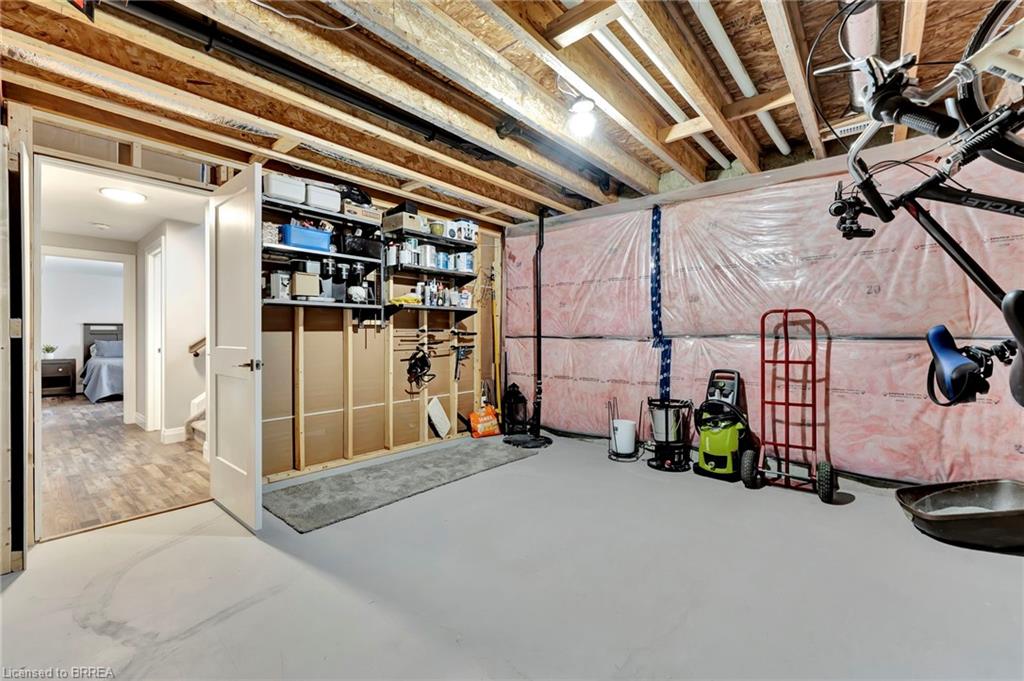 12-68 Cedar Street Property Photo 35