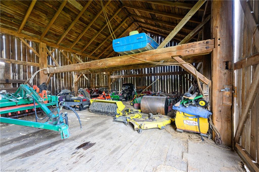 481 Lynden Road Property Photo 14