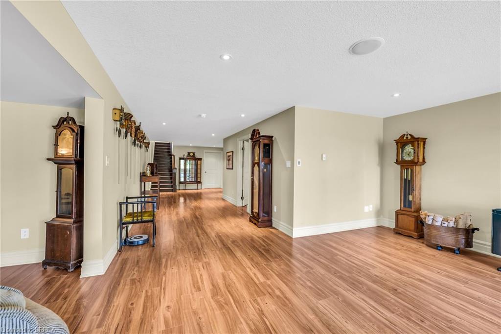 481 Lynden Road Property Photo 36