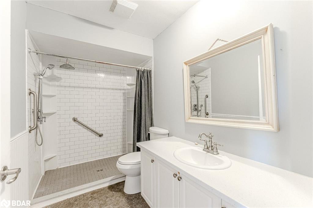 256 Hickling Trail Property Photo 12