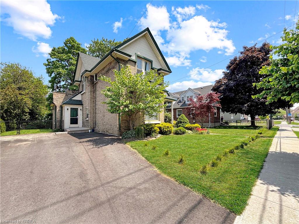 131 Terrace Hill Street Property Photo 3