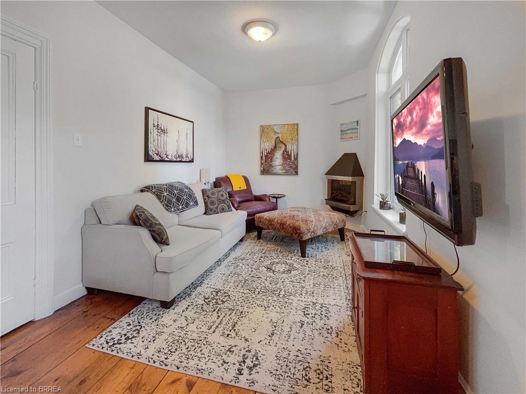 131 Terrace Hill Street Property Photo 20