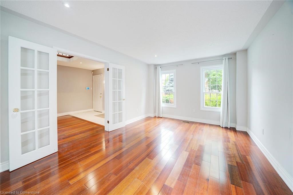 102 Crawford Rose Drive Property Photo 4