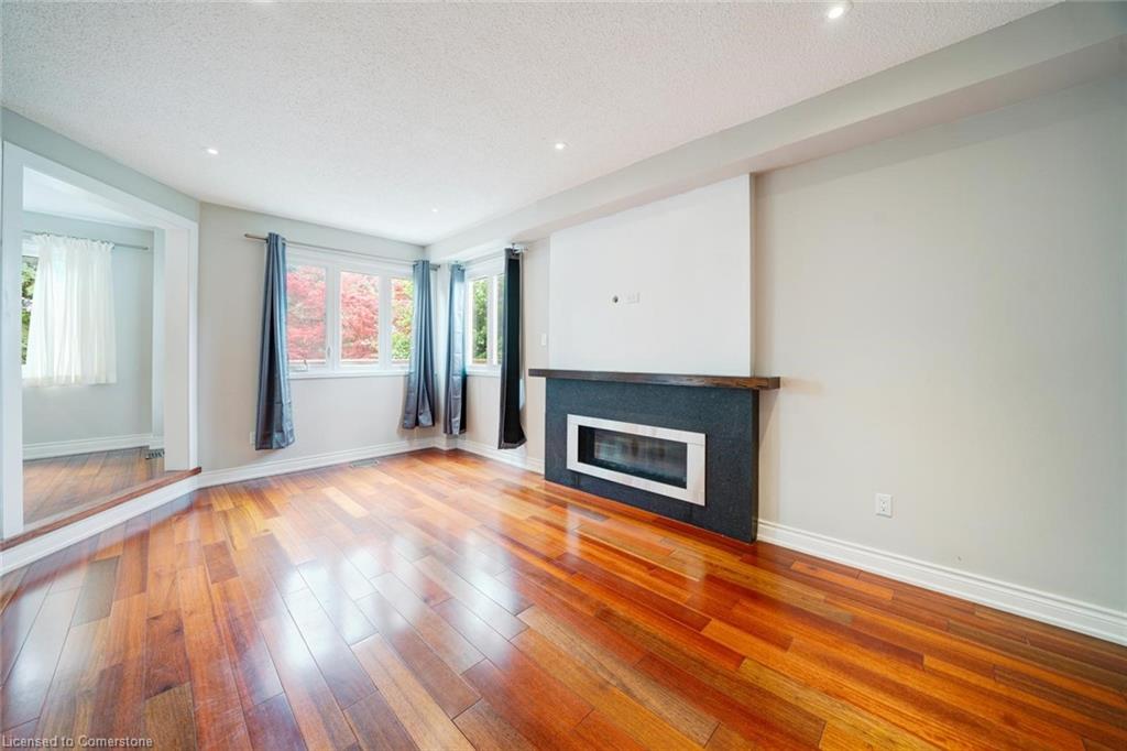 102 Crawford Rose Drive Property Photo 9