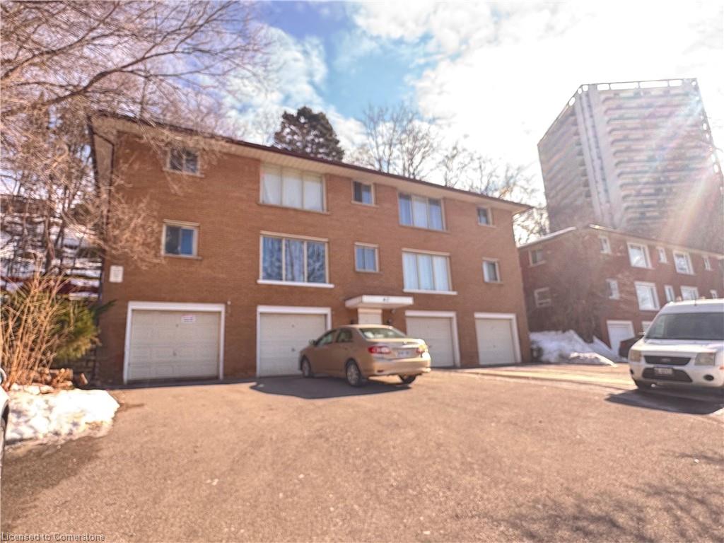 42 Market Street Property Photo 5