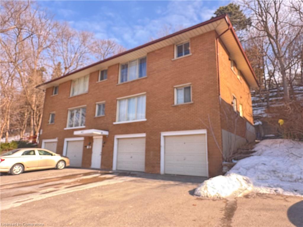 42 Market Street Property Photo 7