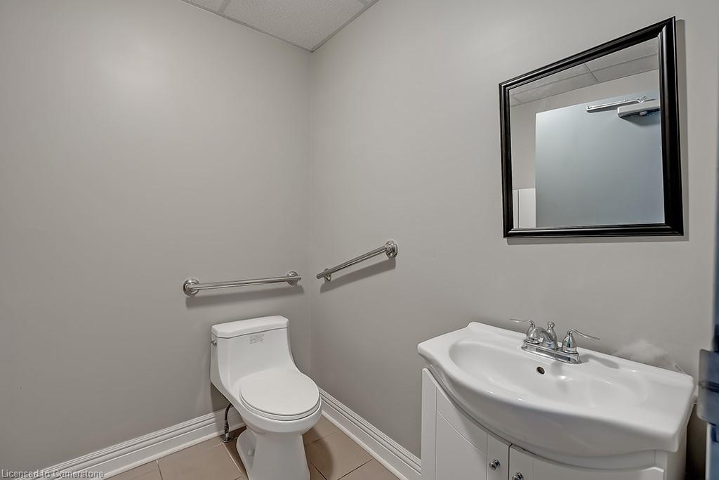 2093 Bates Common Property Photo 9