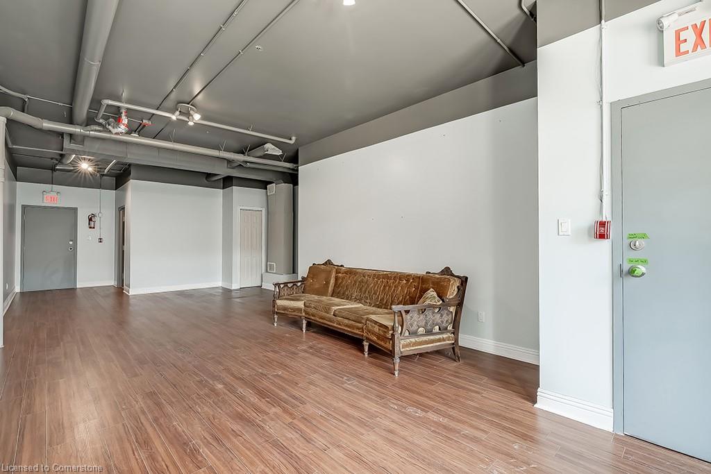 2093 Bates Common Property Photo 15
