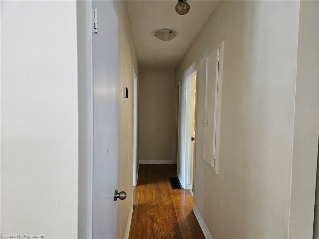 148 Hoover Crescent Property Photo 10