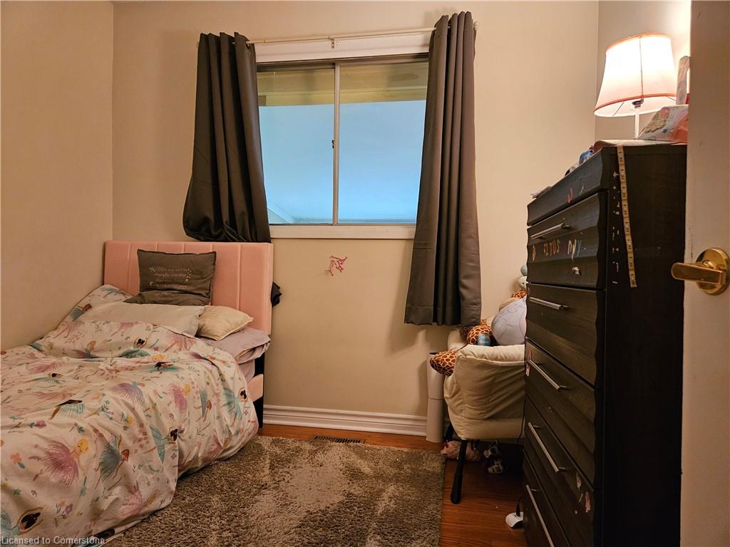 148 Hoover Crescent Property Photo 15