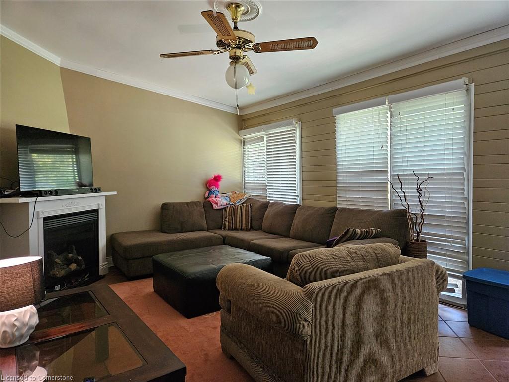 148 Hoover Crescent Property Photo 17