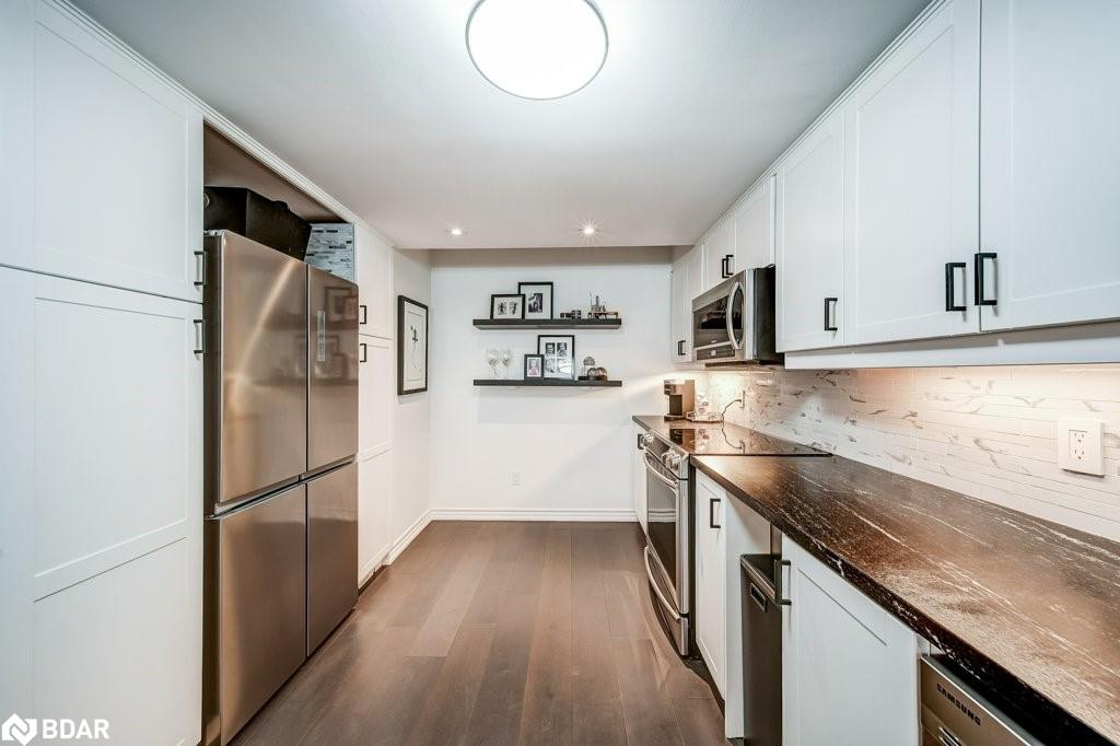 33-520 Silken Laumann Drive Property Photo 6