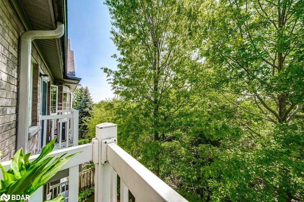 33-520 Silken Laumann Drive Property Photo 14