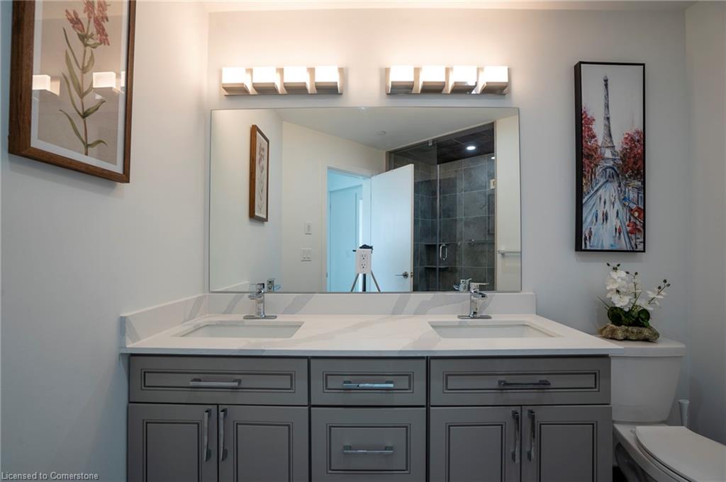 418-600 North Service Road Property Photo 20