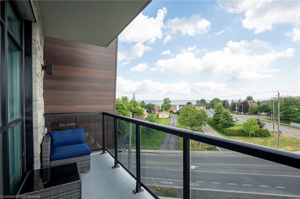 418-600 North Service Road Property Photo 32