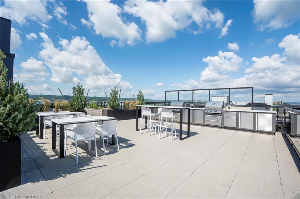 418-600 North Service Road Property Photo 36