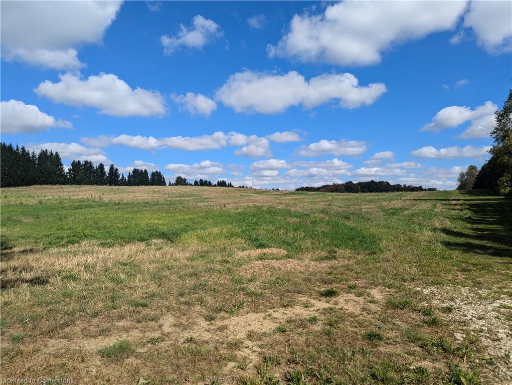 7119 5th Line Property Photo 9