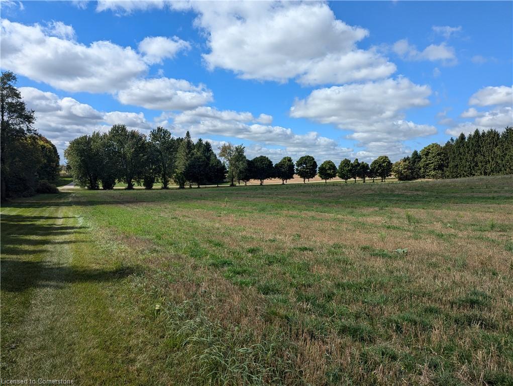 7119 5th Line Property Photo 11