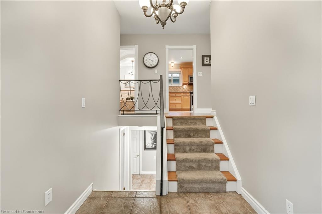31 Valecrest Avenue Property Photo 6