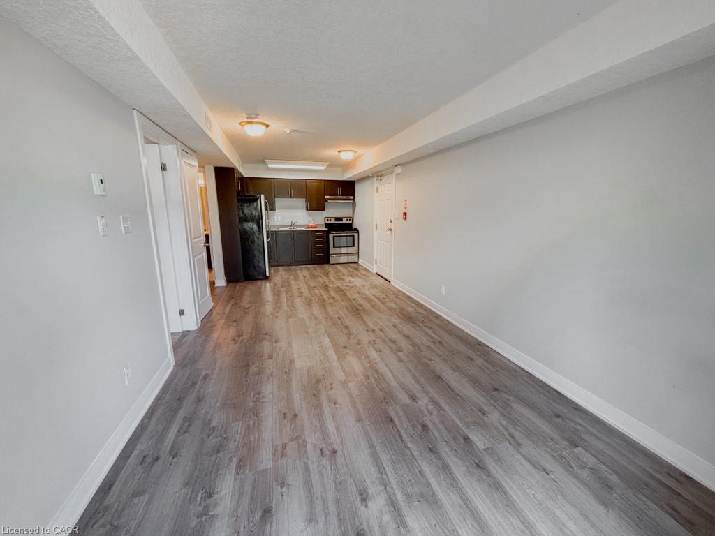 11b-185 Windale Crescent Property Photo 4