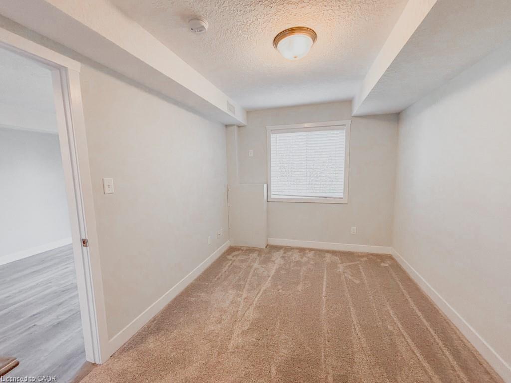 11b-185 Windale Crescent Property Photo 6