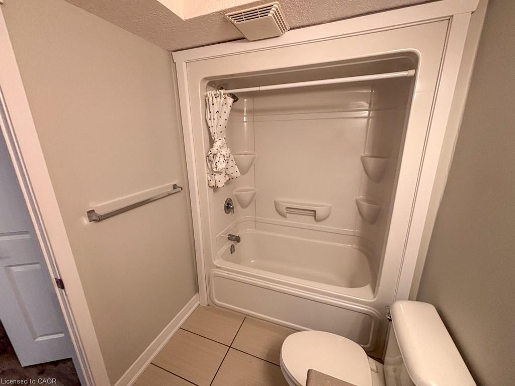 11b-185 Windale Crescent Property Photo 12