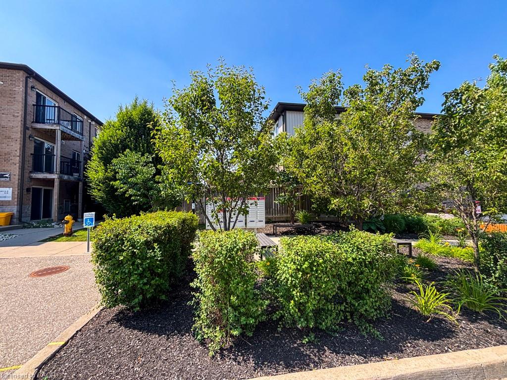 11b-185 Windale Crescent Property Photo 26