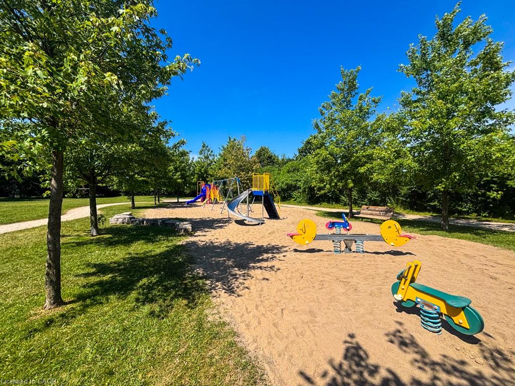 11b-185 Windale Crescent Property Photo 29