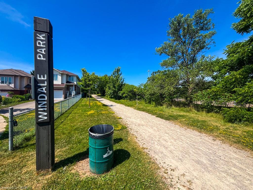 11b-185 Windale Crescent Property Photo 31