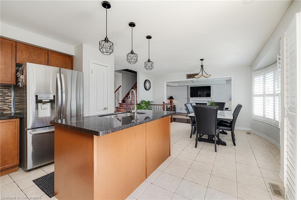 951 Cousens Terrace Property Photo 6