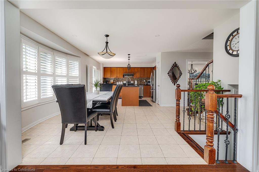 951 Cousens Terrace Property Photo 8