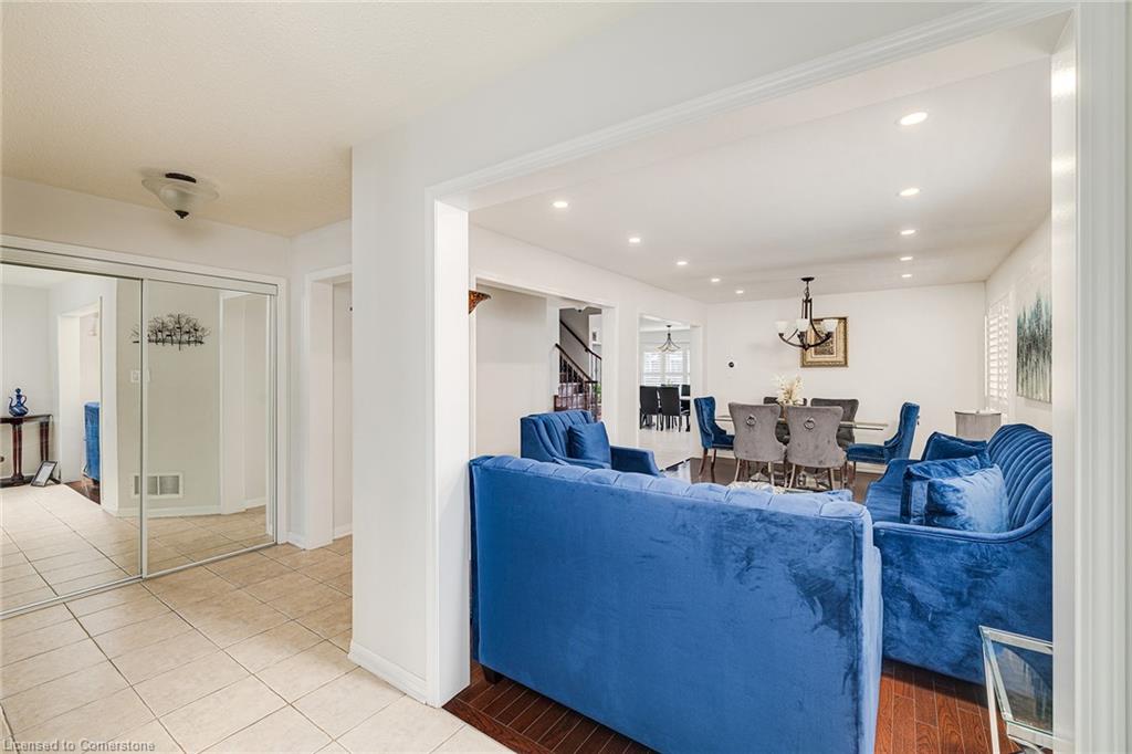 951 Cousens Terrace Property Photo 13