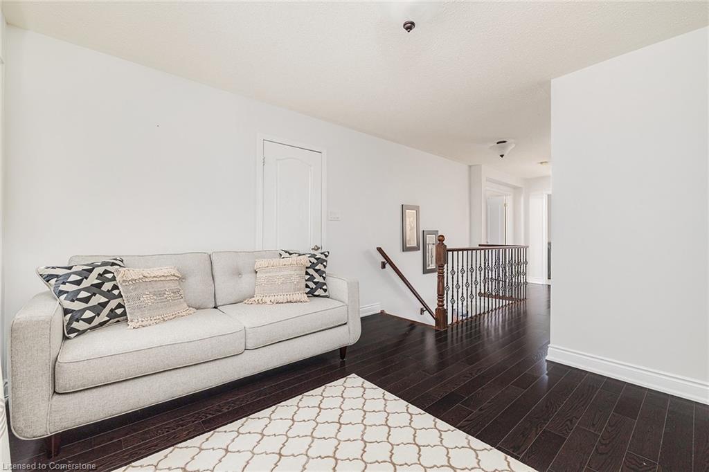 951 Cousens Terrace Property Photo 17