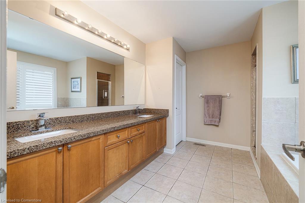 951 Cousens Terrace Property Photo 20