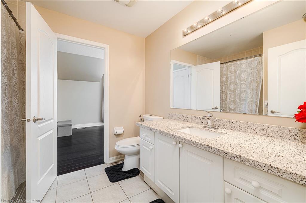 951 Cousens Terrace Property Photo 23